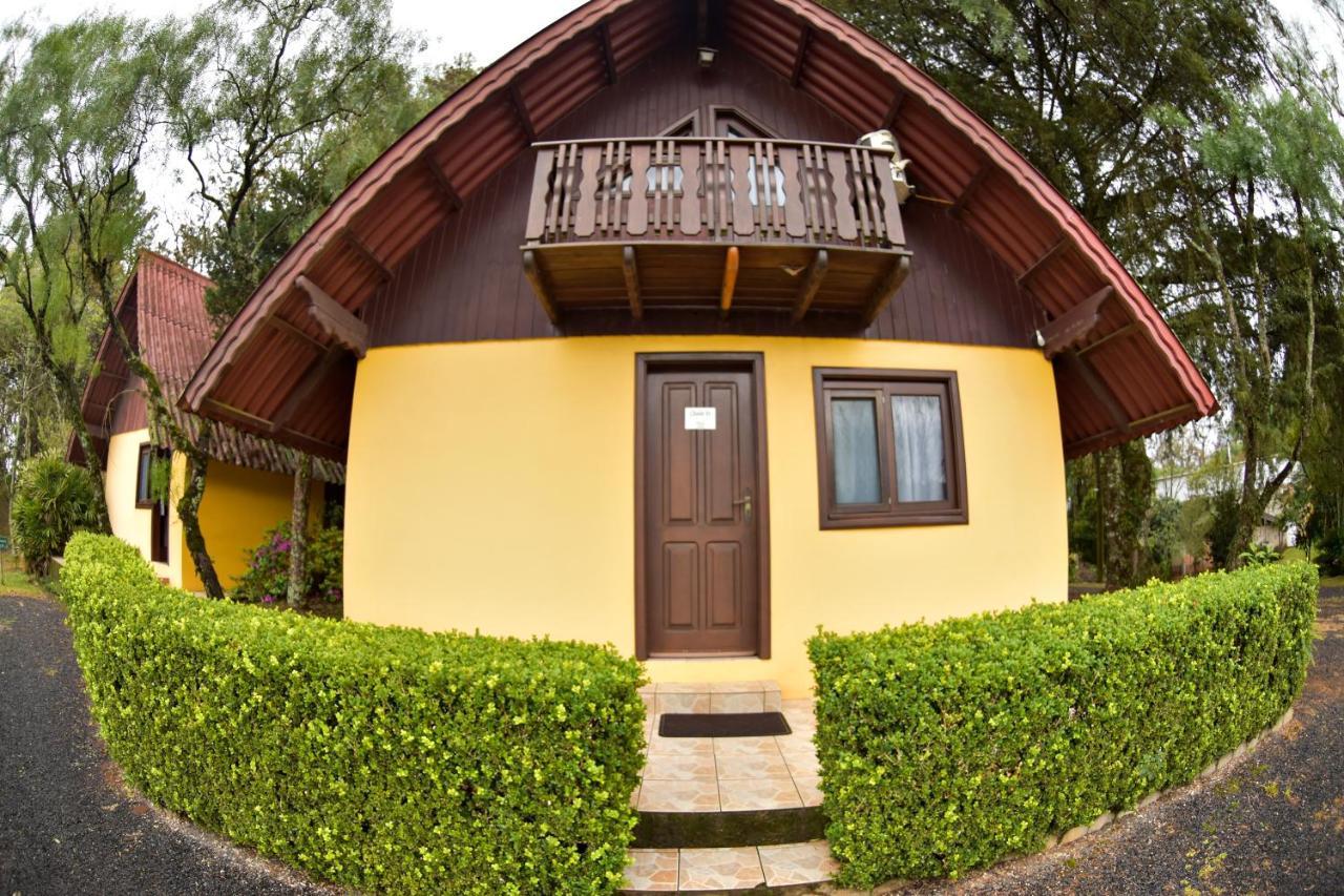 Hotel Vila Dos Alpes Treze Tilias Bagian luar foto